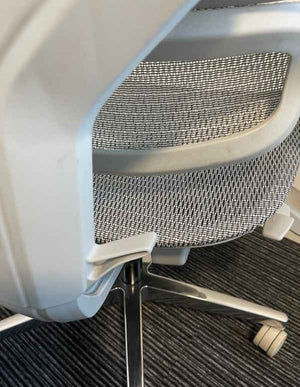 Khan's Ergo Light Grey Mesh High Back Ergonomic Posture Chair With Headrest, Arms & Footrest